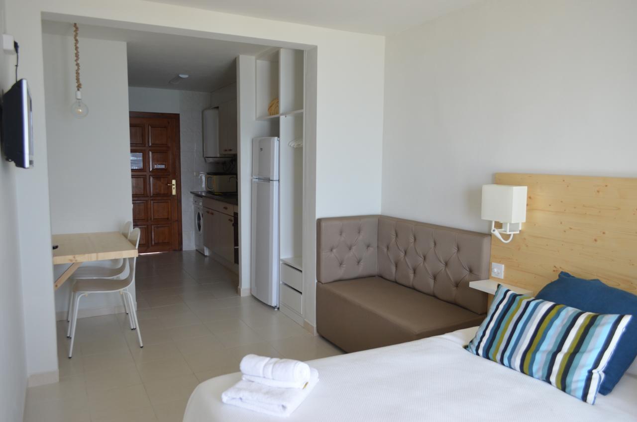 Apartaments Gibert Сан-Антонио-де-Калонже Экстерьер фото